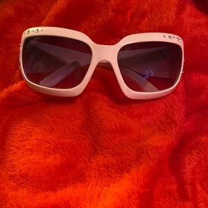 Chanel Rhinestone Pink knock off Sunglasses Hotttttt